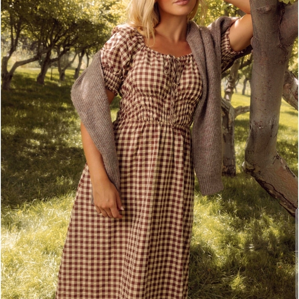 Ivy City Co Kaitlyn Dress - Picture 1 of 3